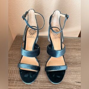 vince camuto sandals size 9M robeka velvet deep teal Strap